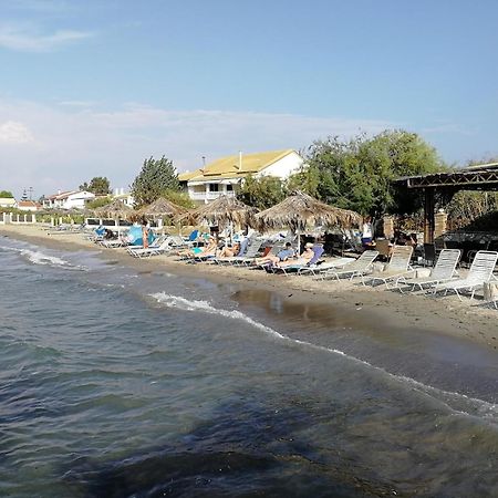Karia Holiday Home Lefkimmi  Exteriör bild