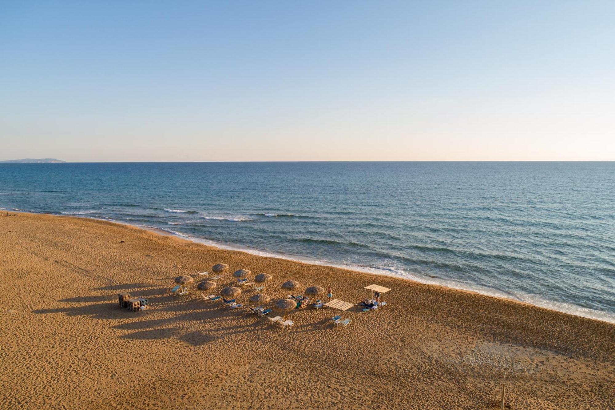 Karia Holiday Home Lefkimmi  Exteriör bild